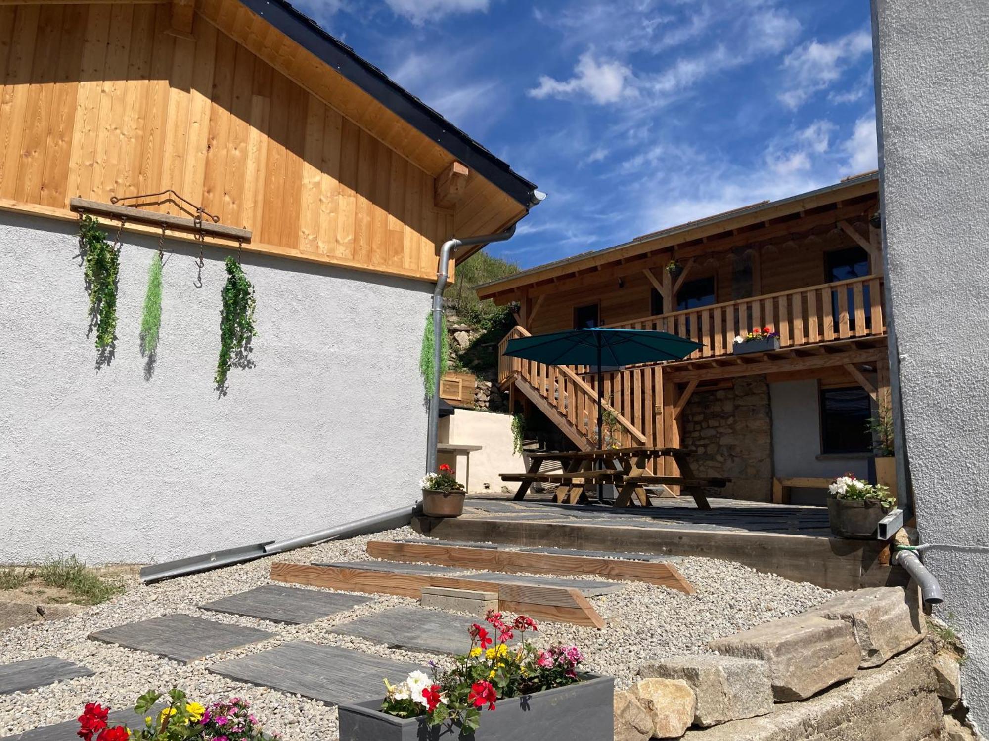 Chalet Melba Le Clos Des Ours Matemale Extérieur photo